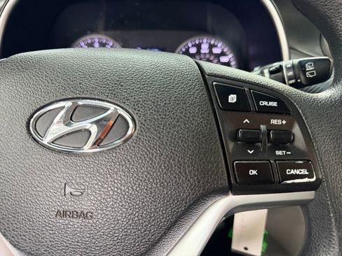 Used 2019 Hyundai Tucson SE FWD image 25