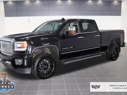 Used 2016 GMC Sierra 2500 Denali w/ Duramax Plus Package