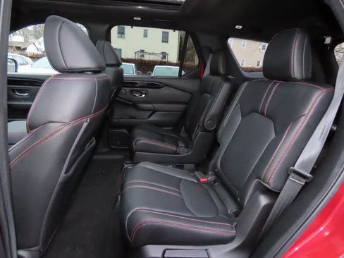 Certified 2023 Honda Pilot TrailSport image 15