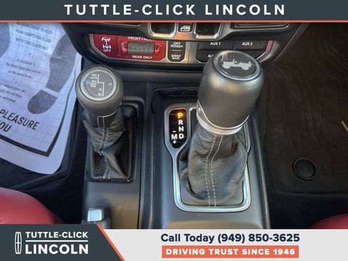 Used 2024 Jeep Wrangler Unlimited Rubicon 392 AWD/4WD image 19