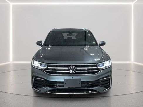 Used 2024 Volkswagen Tiguan SEL R-Line AWD/4WD image 9