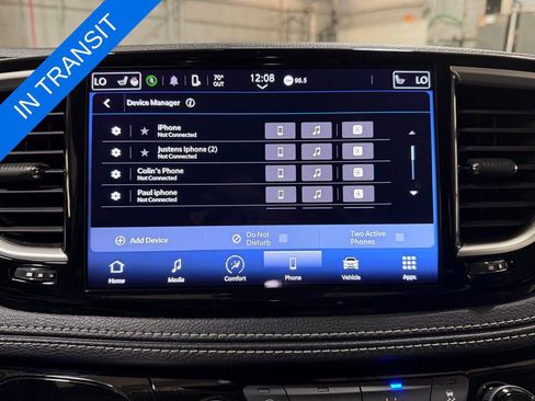 Used 2023 Chrysler Pacifica Touring-L AWD/4WD image 12