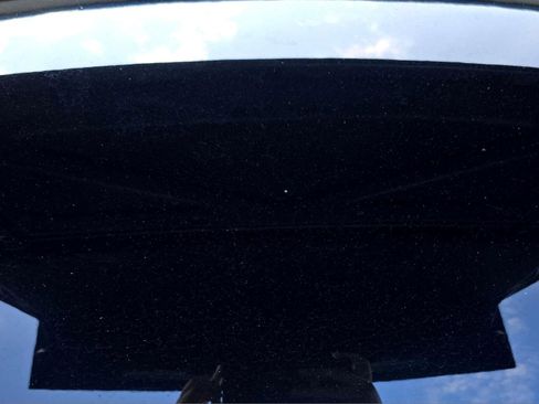 Used 2004 Cadillac XLR image 10