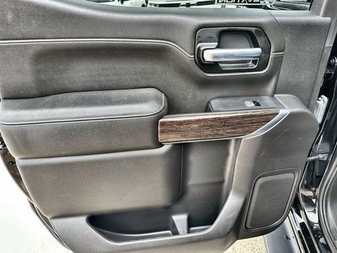 Used 2022 GMC Sierra 1500 Elevation w/ Preferred Package image 15