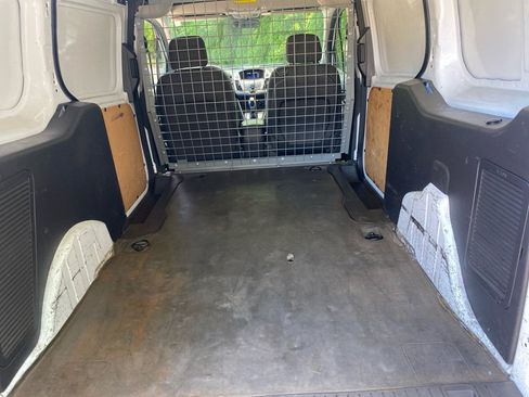 Used 2015 Ford Transit Connect XLT FWD image 17