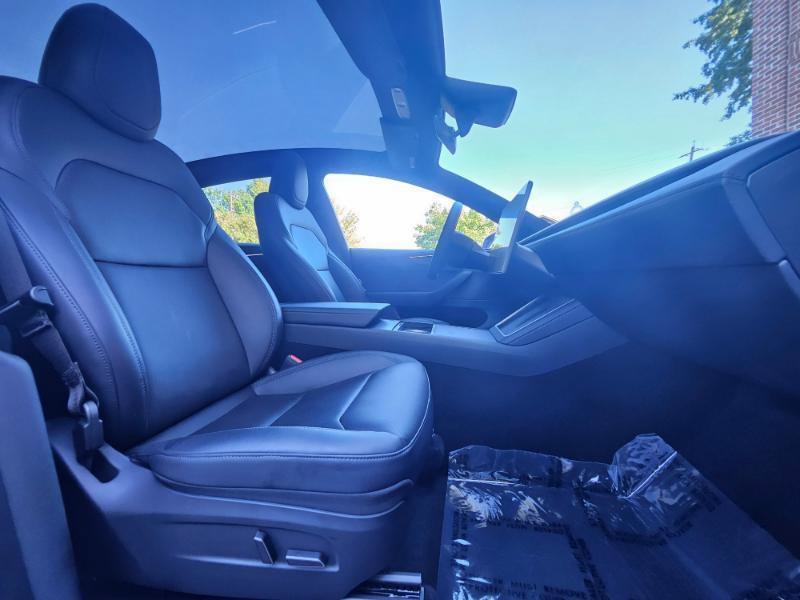 Used 2026 Tesla Model Y AWD image 64