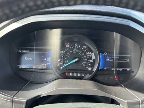 Used 2022 Ford Edge Titanium image 18