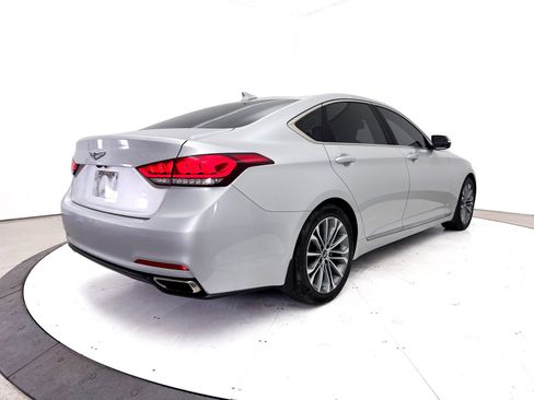 Used 2016 Hyundai Genesis 3.8 RWD image 12