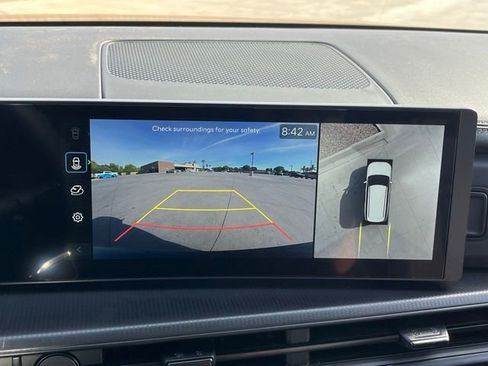 Used 2025 Hyundai Santa Fe Calligraphy AWD/4WD image 21