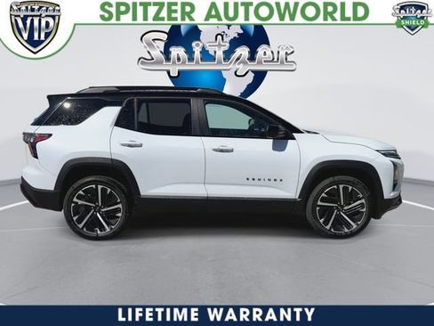 New 2026 Chevrolet Equinox RS w/ Convenience Package III AWD/4WD image 9