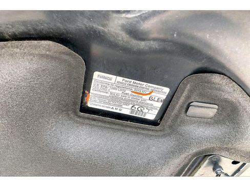 Used 2016 Ford Edge SEL w/ Equipment Group 201A AWD/4WD image 33