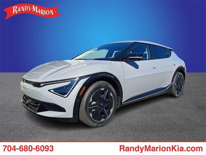 New 2025 Kia EV6 Wind