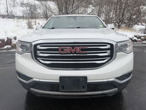 Used 2018 GMC Acadia SLT image 10