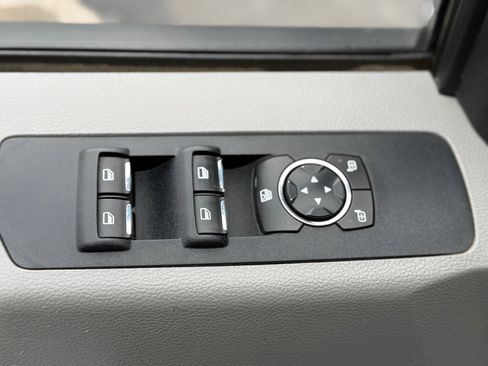 Used 2020 Ford F250 XLT image 14