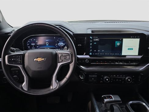 Used 2024 Chevrolet Silverado 1500 LTZ image 13