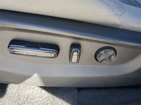 Certified 2022 Honda CR-V EX image 11