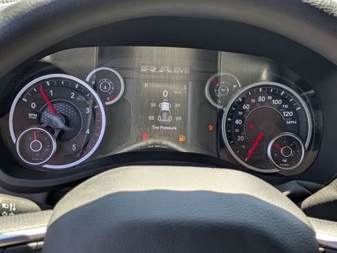 New 2026 RAM 2500 Tradesman AWD/4WD image 15