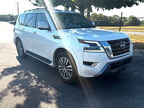 Used 2023 Nissan Armada SL w/ Cargo Package RWD image 3