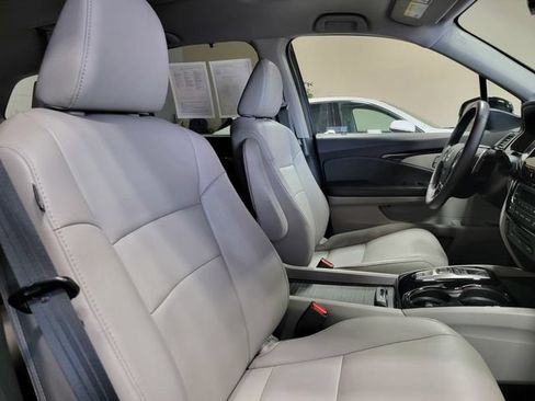 Used 2017 Honda Pilot Touring image 15