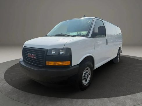Used 2021 GMC Savana 2500 w/ Driver Convenience Package RWD image 1