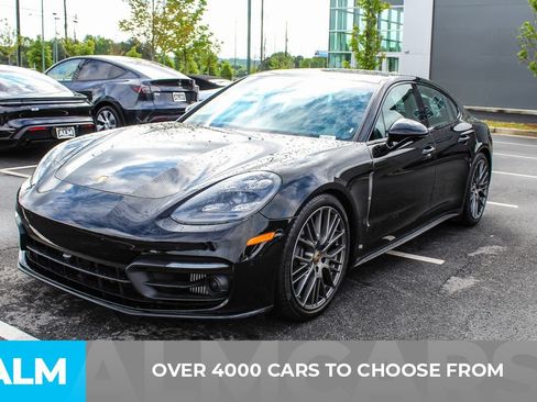 Used 2023 Porsche Panamera 4 Platinum Edition w/ Assistance Package AWD/4WD image 2