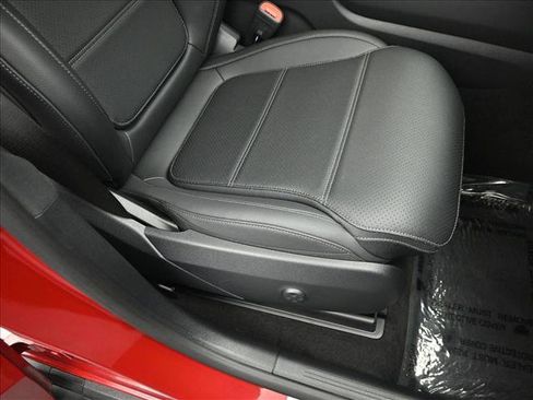 Certified 2026 Mercedes-Benz GLC 300 4MATIC image 30
