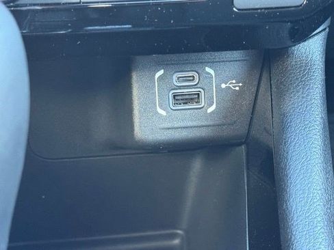 New 2026 Jeep Compass Trailhawk w/ Sun, Sound & Navigation Group AWD/4WD image 22