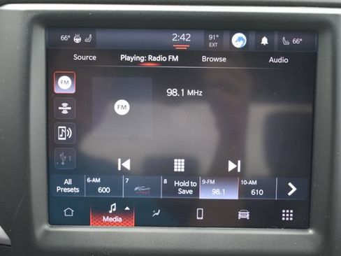 Used 2022 RAM 1500 Express w/ Wheel & Sound Group AWD/4WD image 25