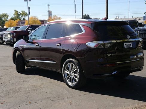 Used 2024 Buick Enclave Avenir w/ Avenir Technology Package image 4