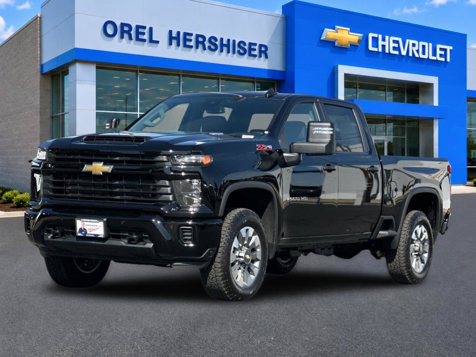 New 2026 Chevrolet Silverado 2500 Custom w/ Custom Value Package AWD/4WD image 8