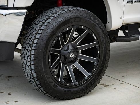 Used 2017 Ford F350 Lariat w/ Lariat Ultimate Package image 5