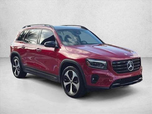 Certified 2026 Mercedes-Benz GLB 250 image 3
