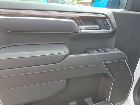 New 2026 GMC Sierra 1500 Elevation image 12