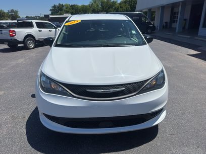 Used 2024 Chrysler Voyager LX