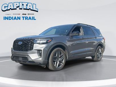 Used 2025 Ford Explorer ST-Line w/ ST-Line Street Pack