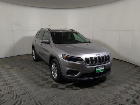 Used 2019 Jeep Cherokee Latitude w/ Popular Appearance Group image 14
