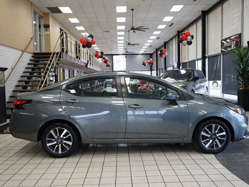 Used 2021 Nissan Versa SV image 16