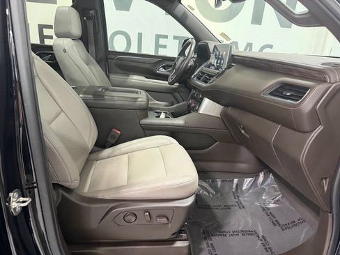 Used 2021 Chevrolet Tahoe Z71 AWD/4WD image 34