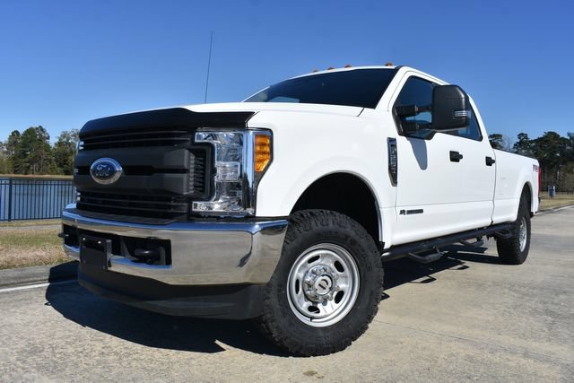 Used 2017 Ford F250 XL w/ Power Equipment Group AWD/4WD image 5