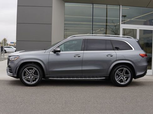 Used 2022 Mercedes-Benz GLS 450 4MATIC image 8