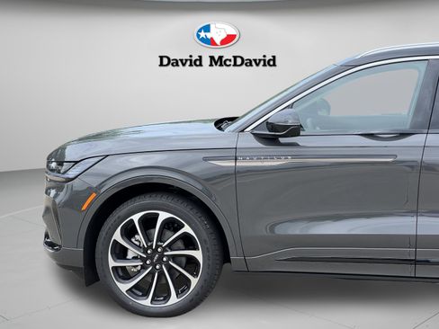New 2026 Lincoln Nautilus Black Label AWD/4WD image 30