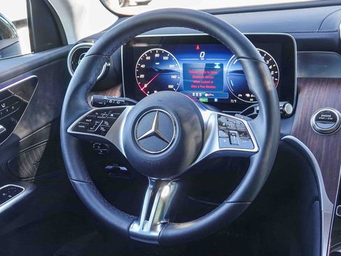 Certified 2025 Mercedes-Benz GLC 350e 4MATIC image 15