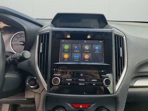 Used 2022 Subaru Forester Premium image 18