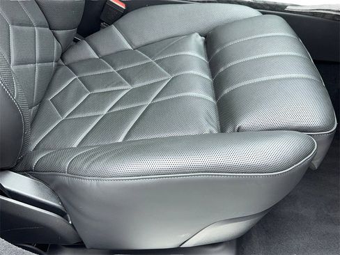 Used 2024 BMW 740i 740i M SPORT,NAV,CAM,PANO,BLIN image 48