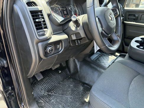 Used 2025 RAM 3500 Tradesman AWD/4WD image 22