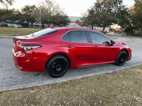 Certified 2024 Toyota Camry SE image 5