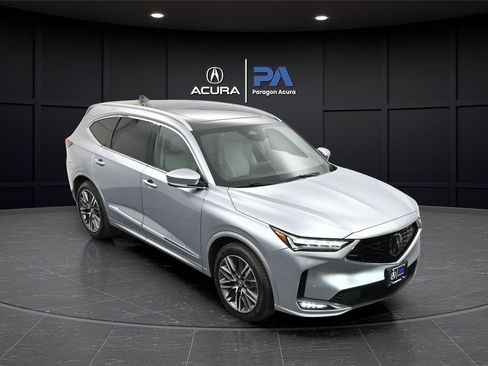 Used 2025 Acura MDX SH-AWD w/ Advance Package image 38