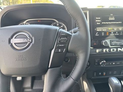 New 2026 Nissan Frontier SV w/ SV Convenience Package AWD/4WD image 18
