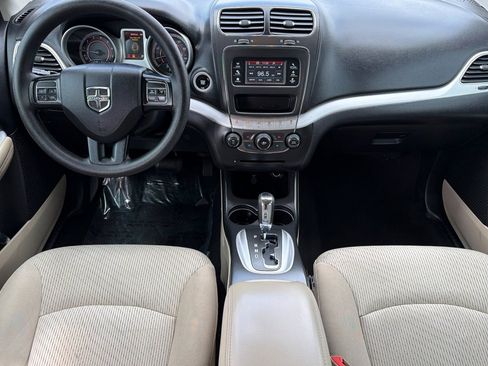 Used 2018 Dodge Journey SE FWD image 15