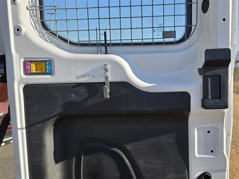 Used 2019 Ford Transit 250 148 High Roof image 17